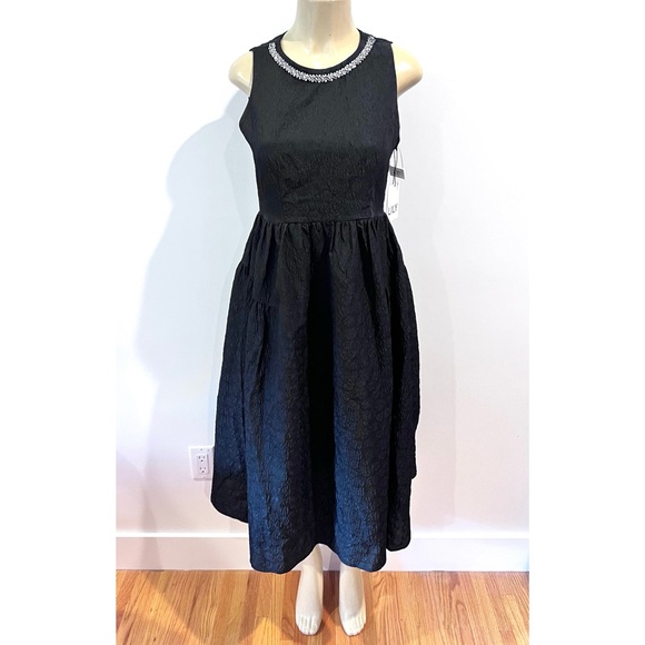 Lily Dresses & Skirts - New Lily Elegant Jacquard Dress Embellished Sz M Black Sleeveless Midi A-line